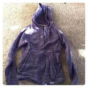 Cabela’s fleecy pullover